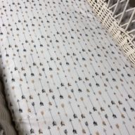 white with gold and black arrow bassinet fitted sheet