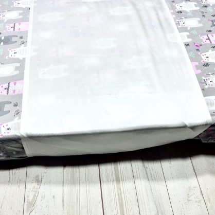 Mini crib silk sleeve